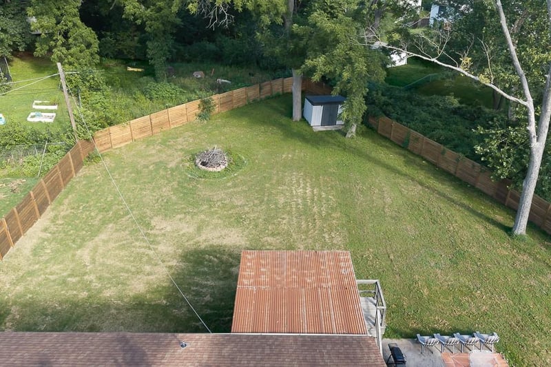 5306 Sycamore Dr, Kansas City, MO 64119