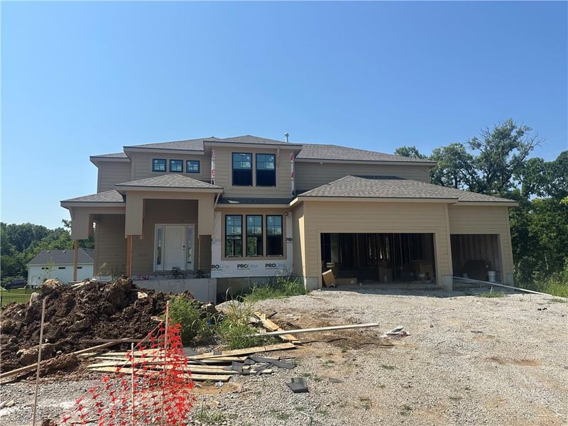 6121 Barth Rd, Shawnee, KS 66226