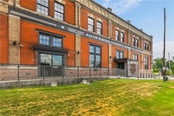 738 N Garland Ave, Kansas City, MO 64120