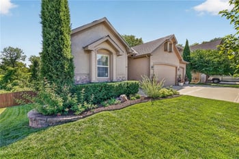 10115 N Miller Ln, Kansas City, KS 66109