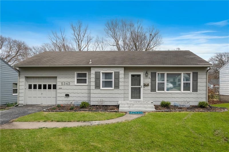 5343 Briar St, Roeland Park, KS 66205