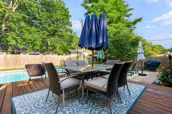 11001 Glen Arbor Rd, Kansas City, MO 64114
