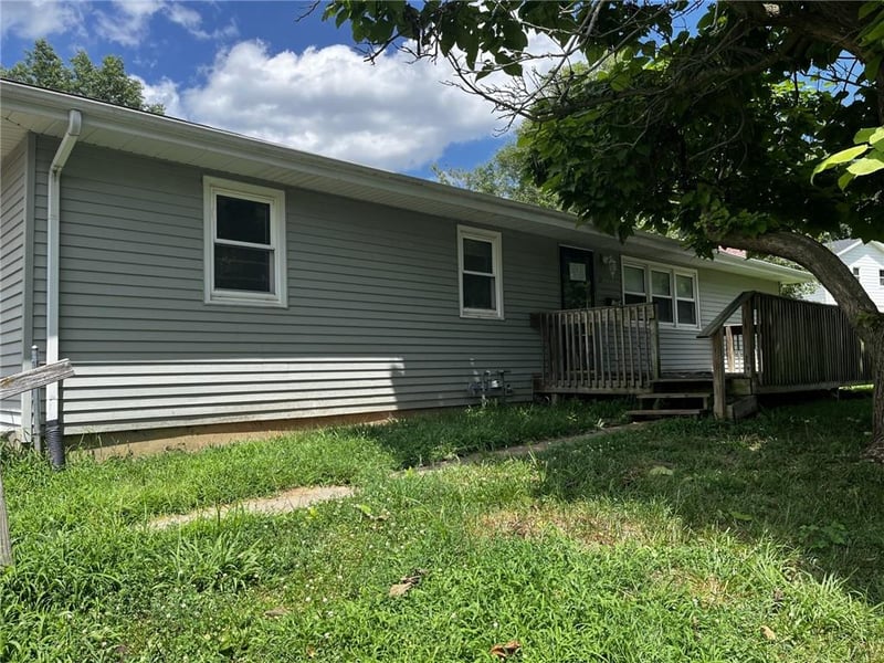 1204 Wornall Rd, Excelsior Springs, MO 64024