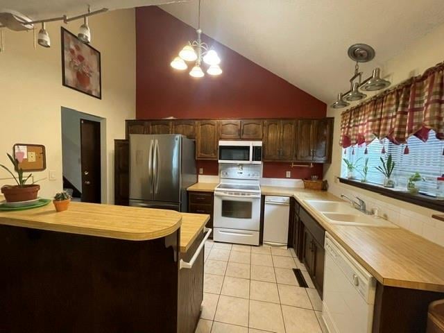 7010 Askew Ave, Gladstone, MO 64119