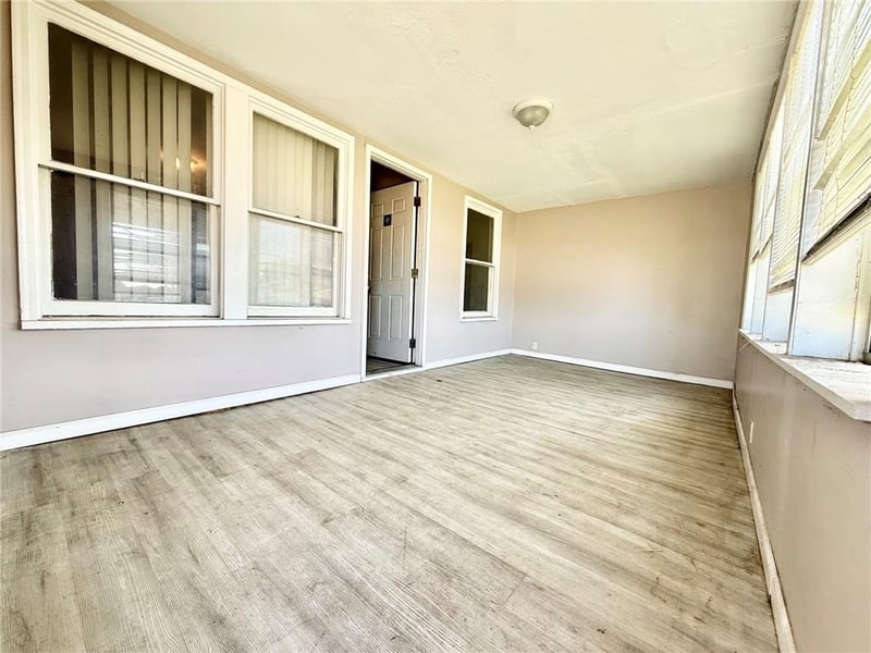 1300 State Route 7 Hw, Pleasant Hill, MO 64080