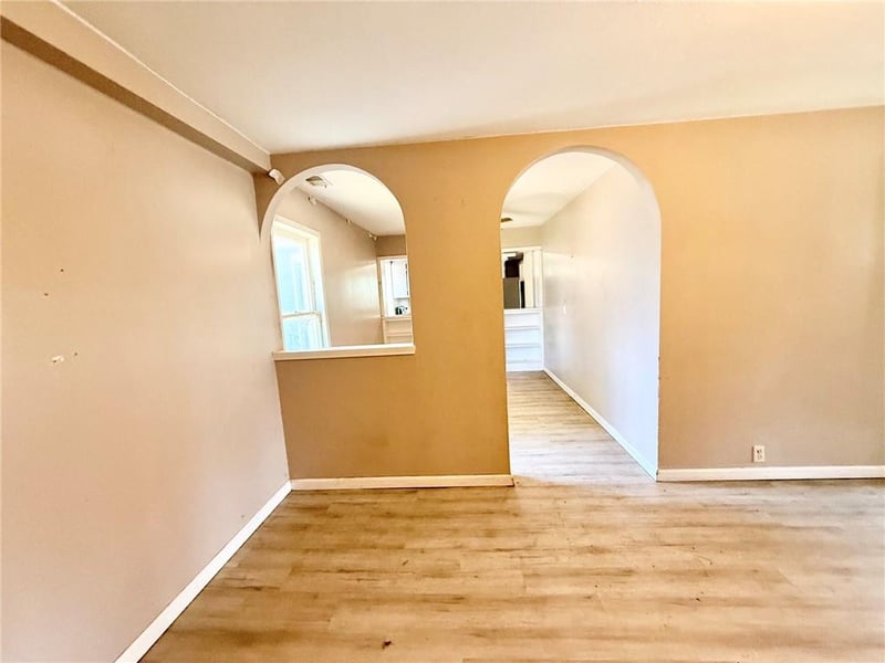 1300 State Route 7 Hw, Pleasant Hill, MO 64080