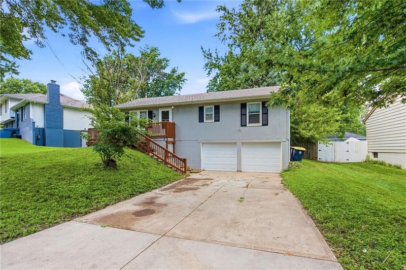 11806 E 58th St, Kansas City, MO 64133