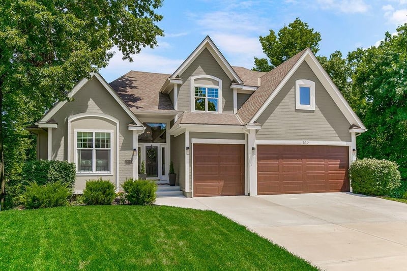 510 122nd St, Kansas City, MO 64145