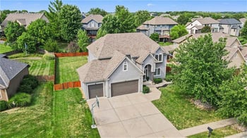 3812 NE 94th Ter, Kansas City, MO 64156