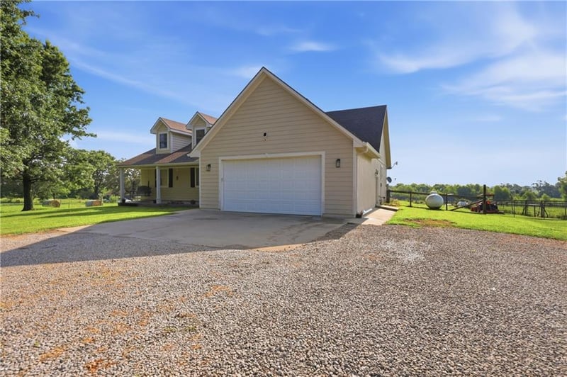 14711 State Route E Hw, Adrian, MO 64720