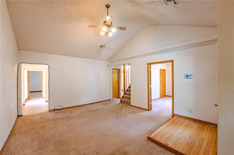 323 Holbrook St, Fort Scott, KS 66701