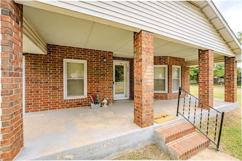 323 Holbrook St, Fort Scott, KS 66701