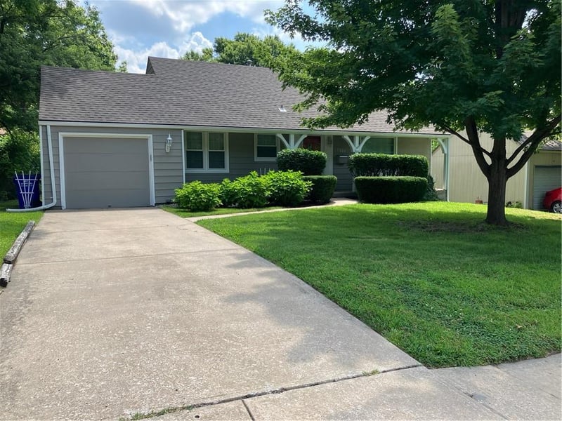 7211 Lamar Ave, Overland Park, KS 66204