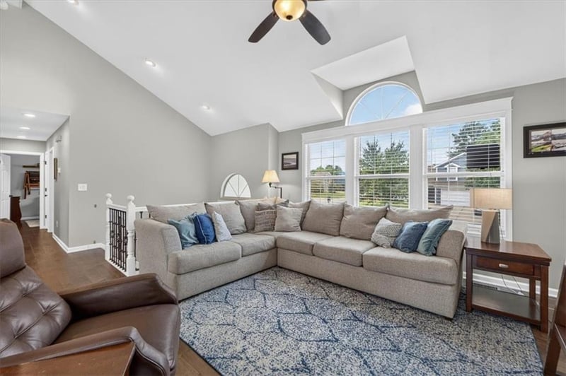 1505 Birch Dr, Greenwood, MO 64034