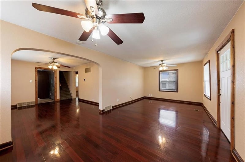 3929 Euclid Ave, Kansas City, MO 64130