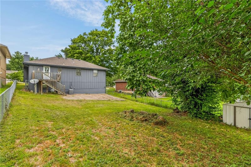 5209 46th St, Kansas City, MO 64117