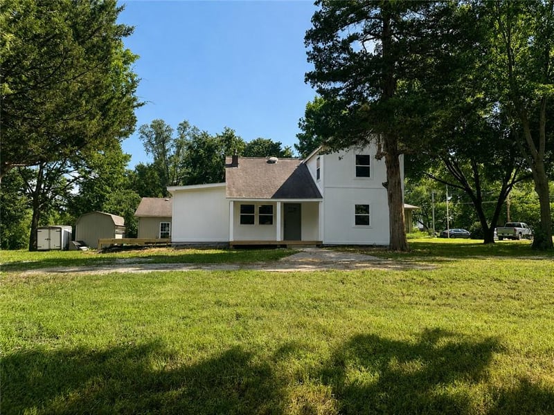 201 E 5th St, Edgerton, KS 66021