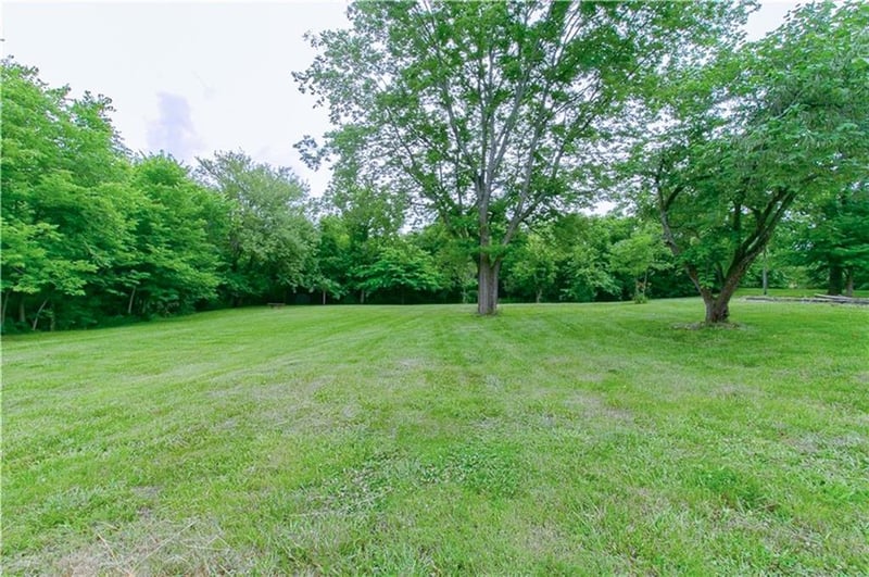 103 Vest St, Holden, MO 64040