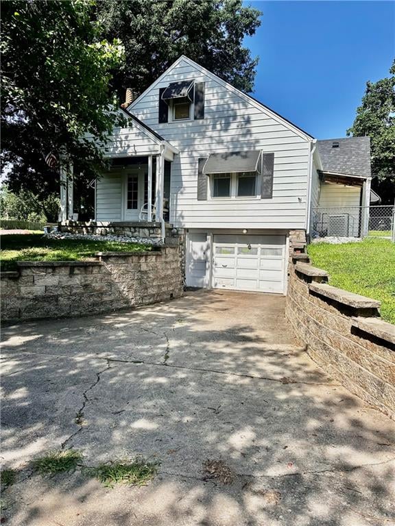9314 36th Ter, Kansas City, MO 64133