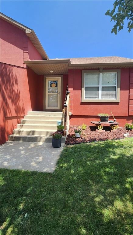 19504 Woodsbury St, Independence, MO 64058