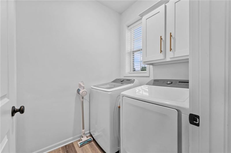 9600 Lenox Pl, Kansas City, MO 64154