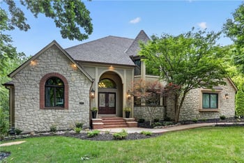 1305 NW 43rd Ter, Kansas City, MO 64116