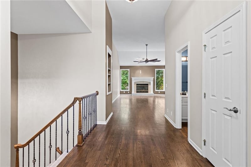 11413 114th St, Overland Park, KS 66210