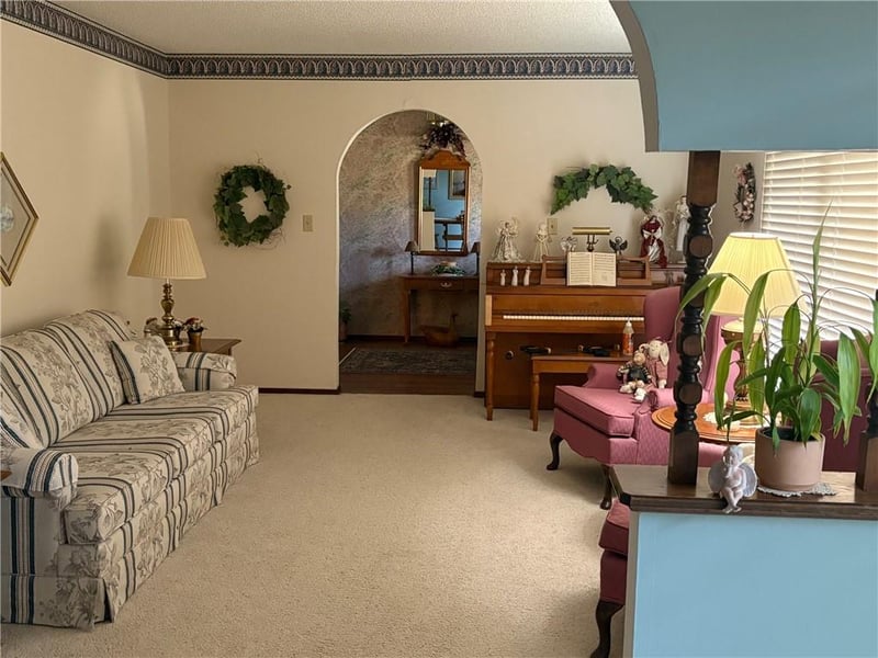 3100 Regency Dr, Independence, KS 67301