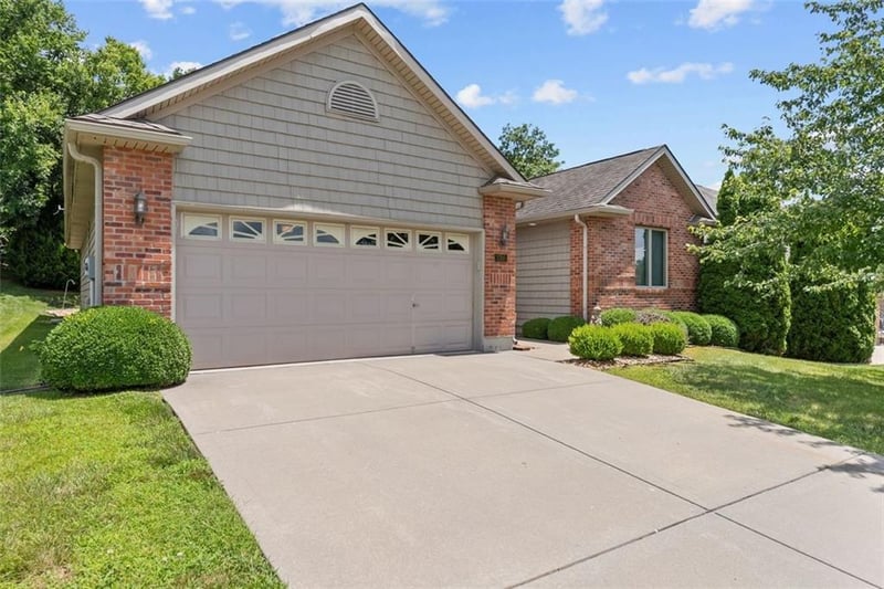 3355 Wood Ave, Independence, MO 64057