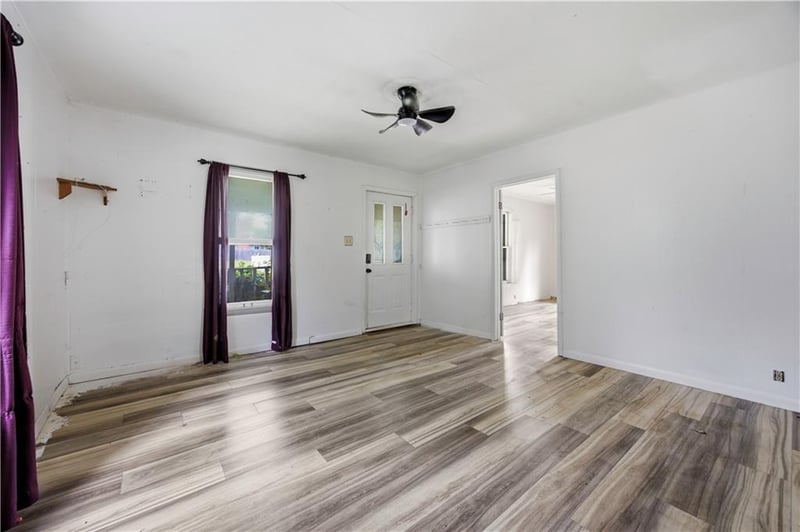 1420 4th St, Neodesha, KS 66757