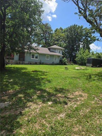 3122 Myrtle Ave, Kansas City, MO 64128