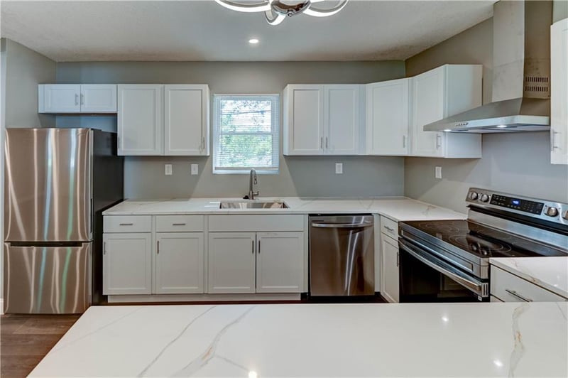 3719 Bales Ave, Kansas City, MO 64117