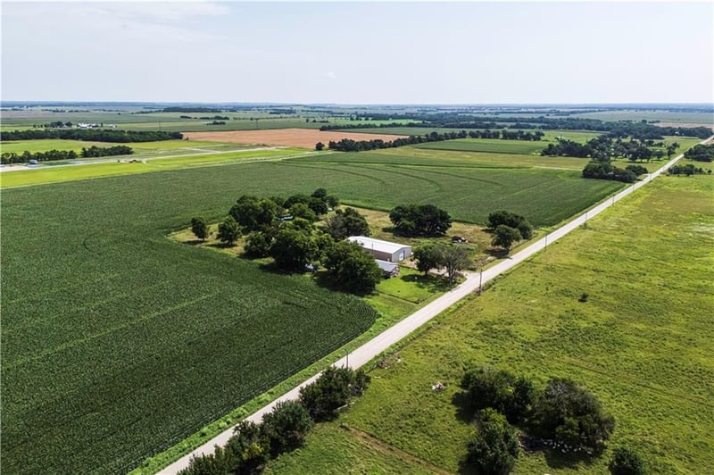 18720 800 Rd, Altoona, KS 66710