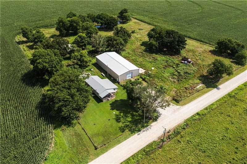 18720 800 Rd, Altoona, KS 66710