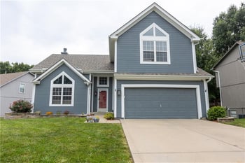 8612 NE 72nd Ter, Kansas City, MO 64158