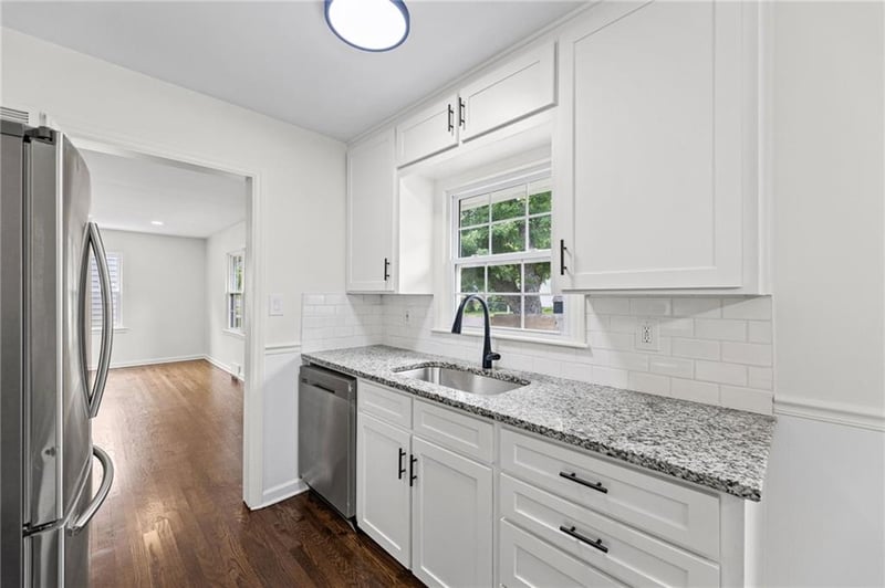 7223 Lamar Ave, Overland Park, KS 66204