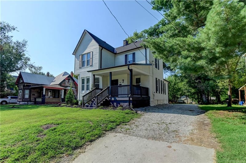 511 Green St, Clinton, MO 64795