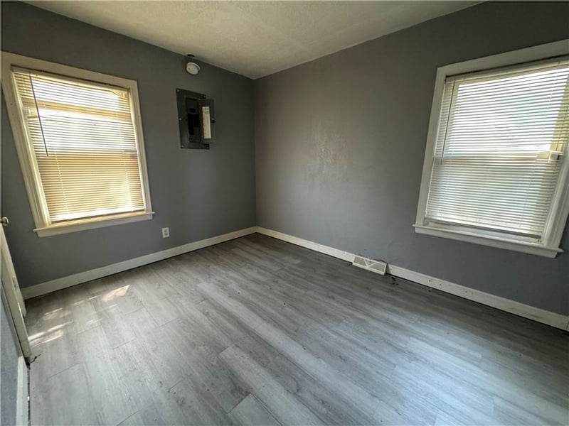 445 Quincy Ave, Kansas City, MO 64123