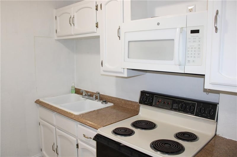 515 Jackson St, Pittsburg, KS 66762