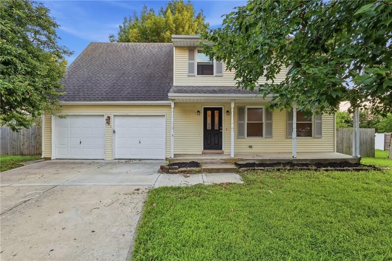 201 Poplar Dr, Gardner, KS 66030
