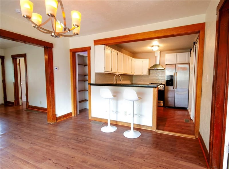 227 Ash Ave, Independence, MO 64053