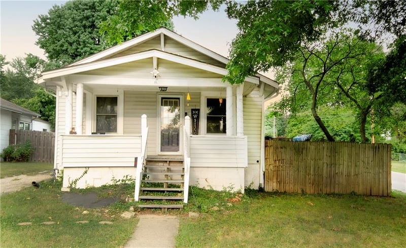 227 Ash Ave, Independence, MO 64053