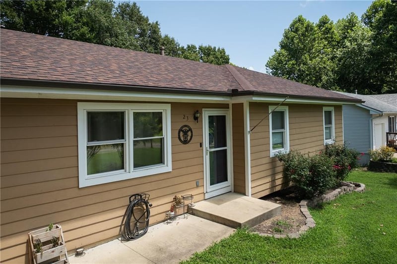 23 190th Rd, Warrensburg, MO 64093