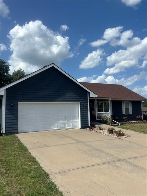 206 22nd Ter, Kearney, MO 64060