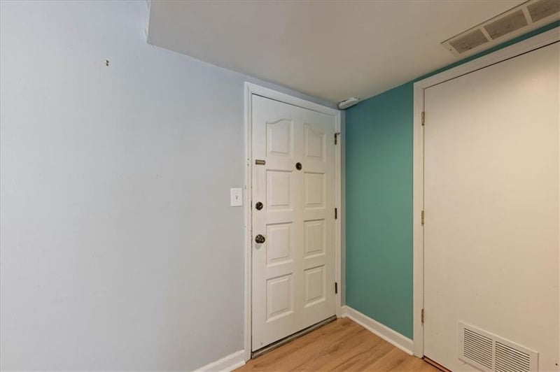 4512 Jefferson St #10, Kansas City, MO 64111