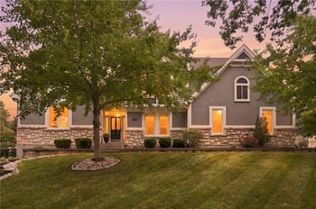 6100 NW 78th St, Kansas City, MO 64151