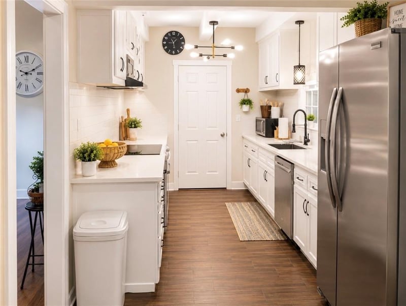 7203 Mastin St, Merriam, KS 66203