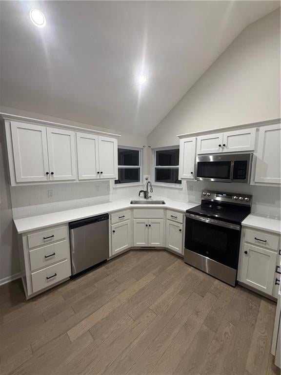 1101 Noah Ln, Kearney, MO 64060