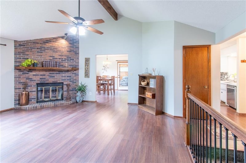 3817 Stetson Dr, Lawrence, KS 66049