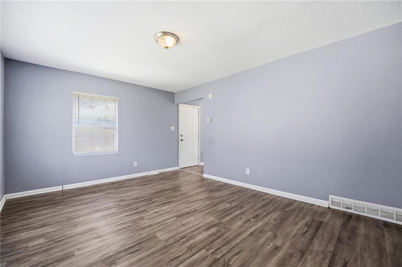 1601 49th St, Kansas City, KS 66102